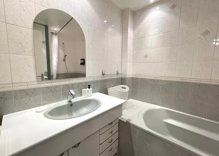 Centre - Le Voltaire Apartman